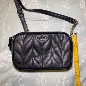 Kate Spade crossbody bag with adjustable strap